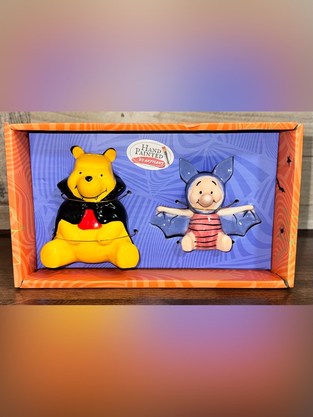 🥰 Hand Painted Disney Winnie the Pooh 🐻 and Piglet 🐷 Salt & Pepper Shakers 🆕